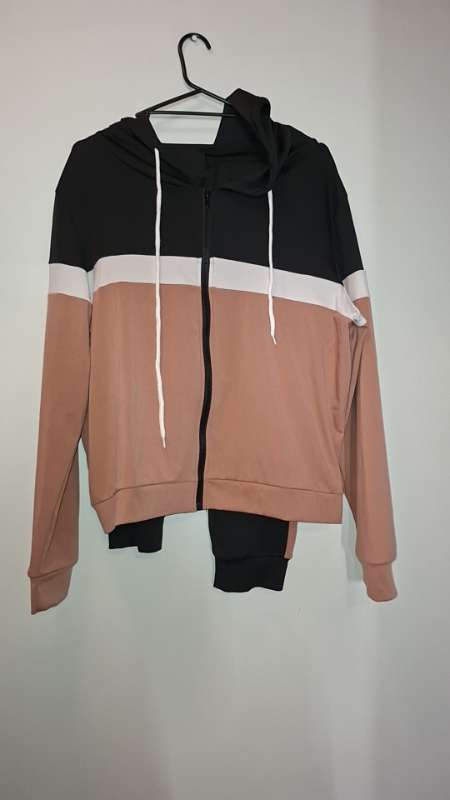 Íþtóttagalli sett b og p.