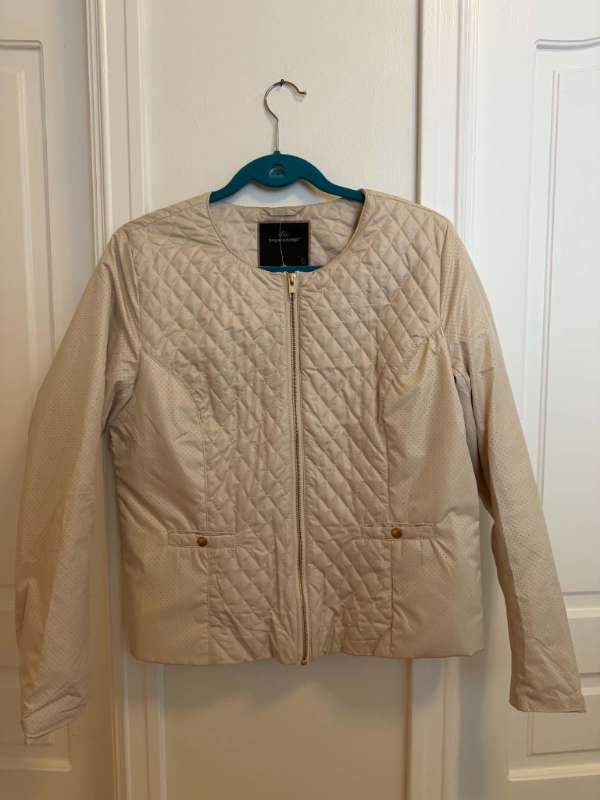Jakki beige Soyaconsept