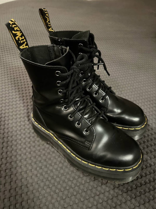 dr martins