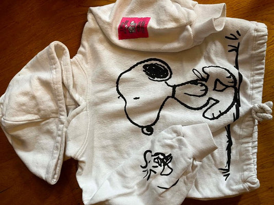 Zara snoopy peysa