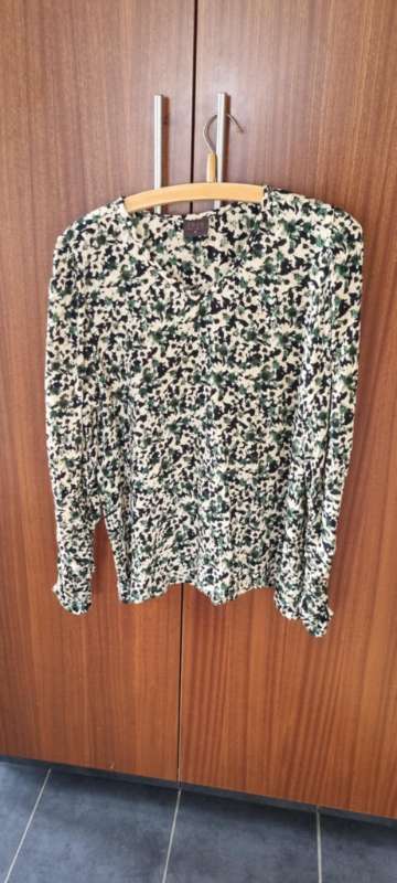 yrjótt skyrta græn