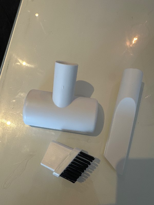 Vacuum cleaner accessories