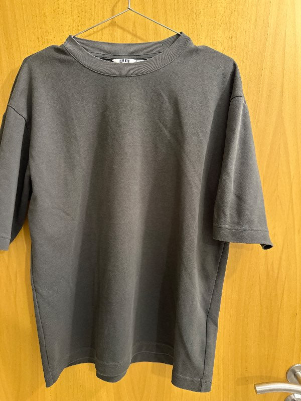 Uniqlo grár bolur