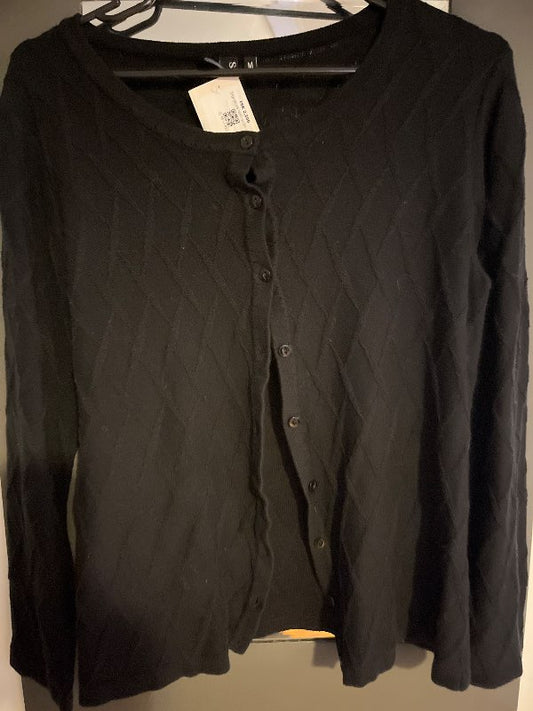 Branded opin svört peysa