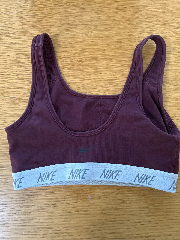 Nike toppur