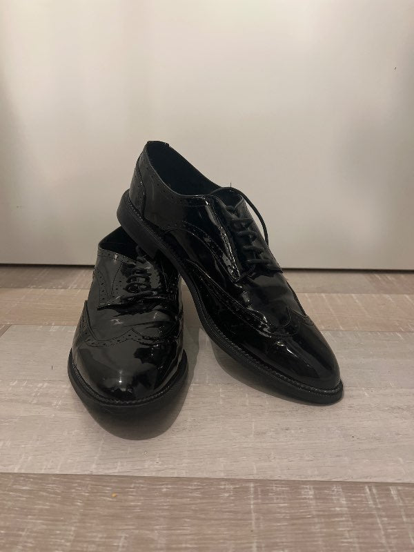 ASOS lakkskór