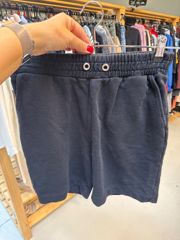 Pull and Bear stuttbuxur