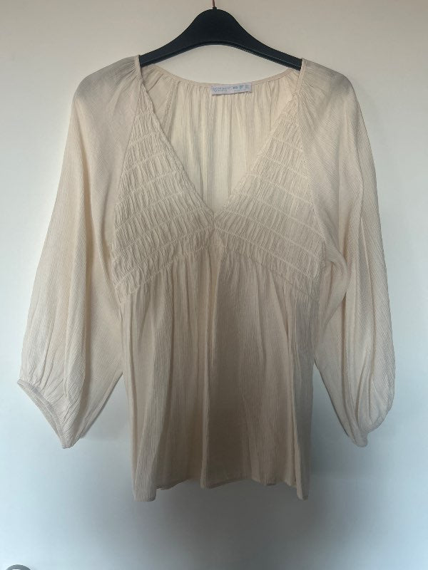 Primark kremlituð skyrta