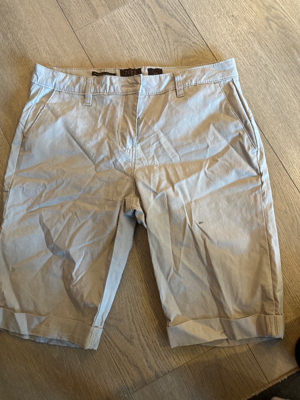 Zeze stuttbuxur 1x notaðar