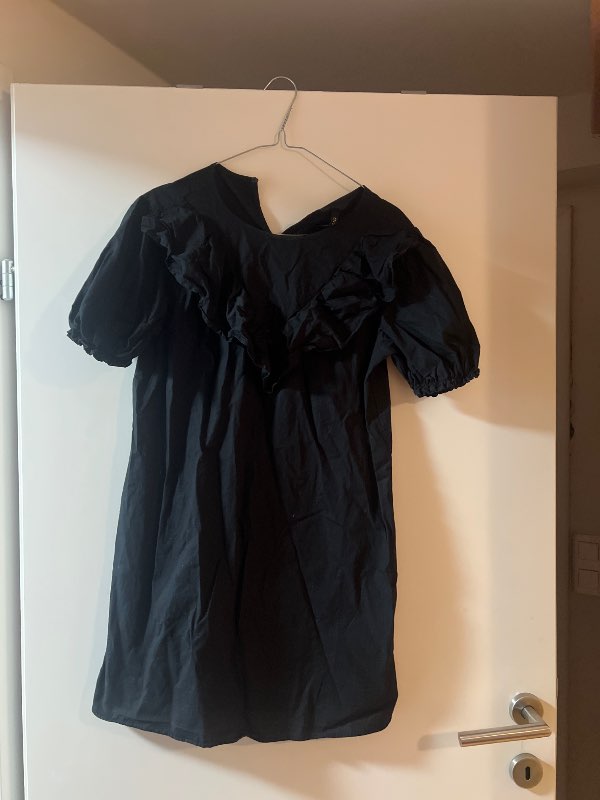 Svartur H&M kjóll