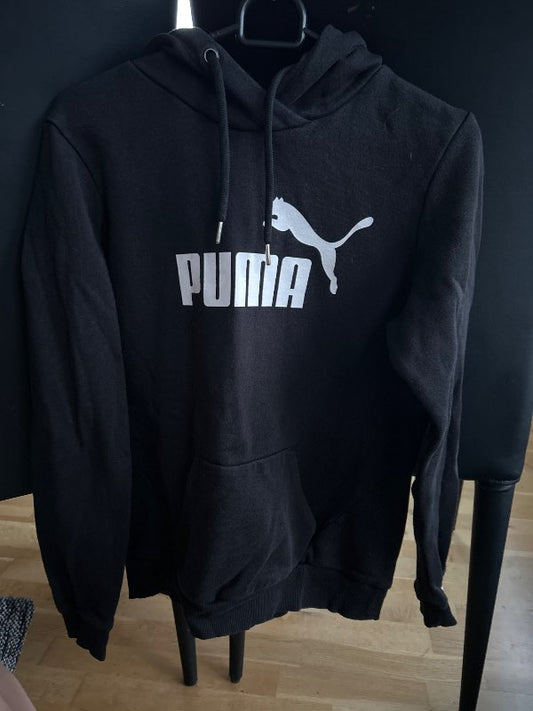 Púma peysa
