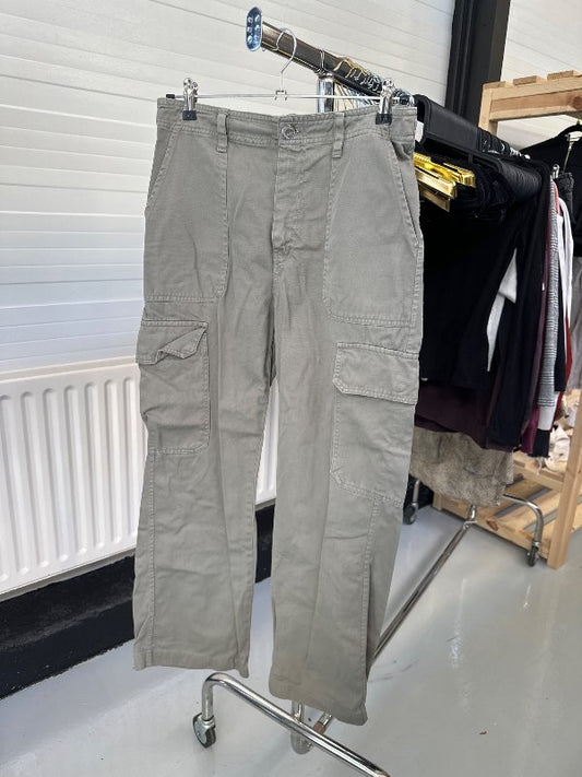 Zara farmbuxur