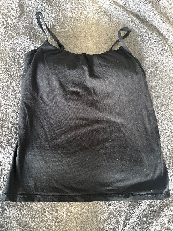 Lindex svart hlýrabolur M með topp inni smá blettu
