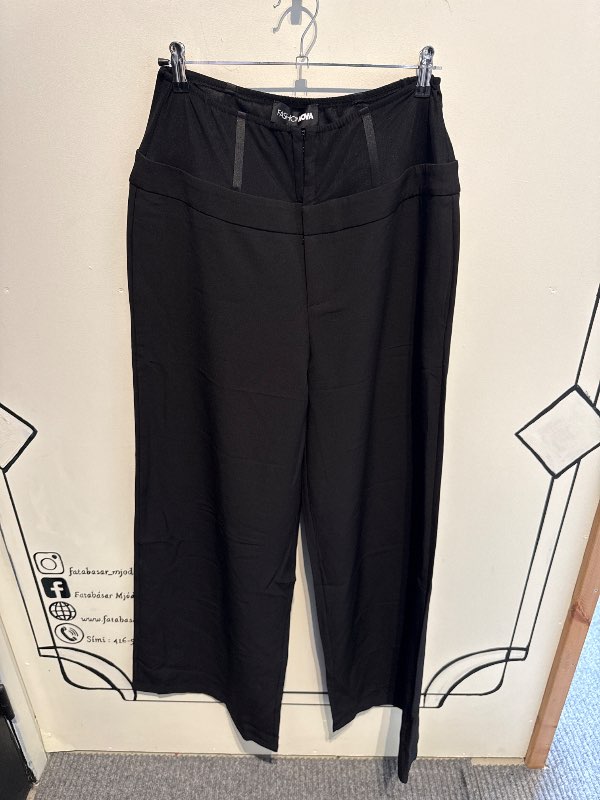 Fashion nova corset suit buxur nýjar
