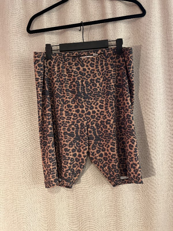 Only Carmakoma leopard hjólabuxur