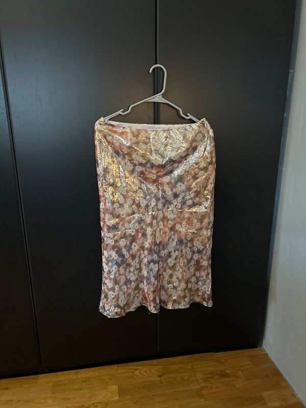 Club Monaco blómapyls