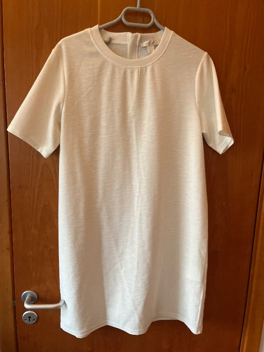 Kjóll hvítur Amisu st.42