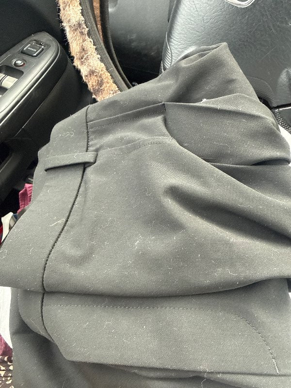 Uniqlo black skort