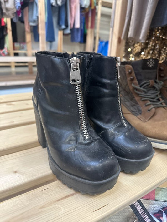River Island skór