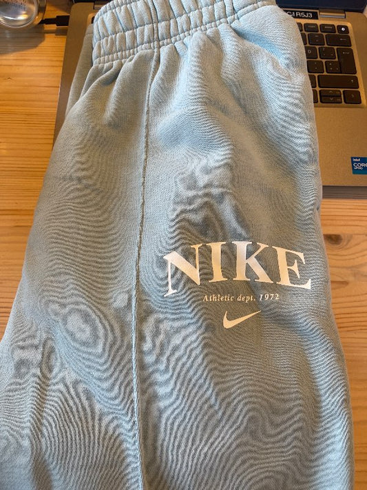 Ónotaðar Nike buxur