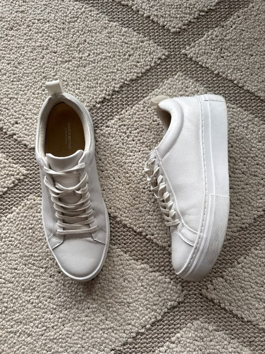 Vagabond hvítir strigaskór