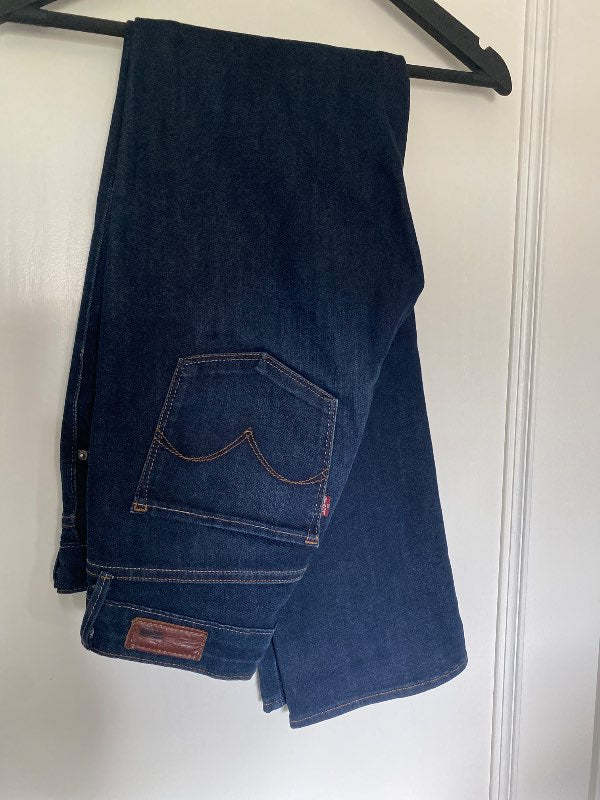 LEVI’S ViNTAGE original jeans