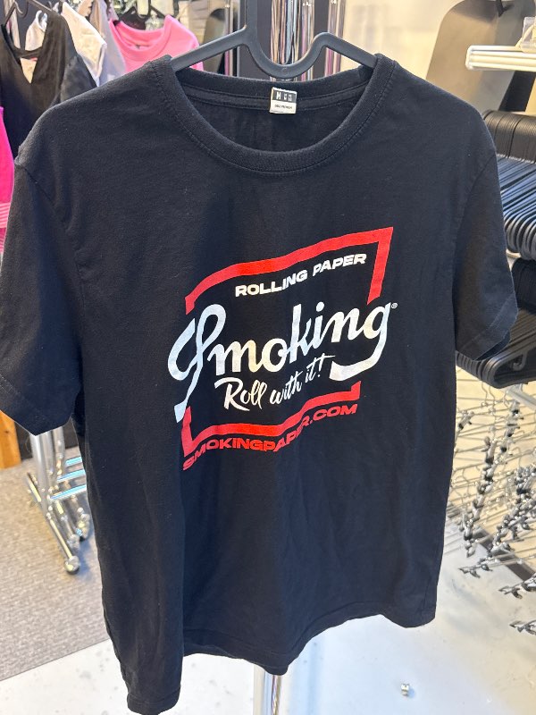 Svartur og rauður Smoking stuttermabolur