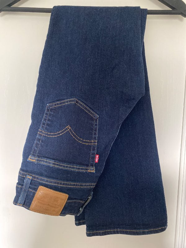 LEVI’S jeans mjög lítil stærð