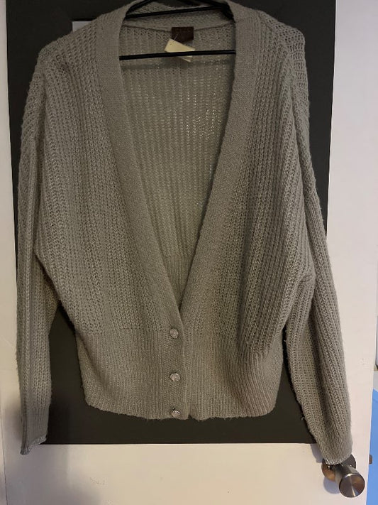 Zeze græn opin peysa