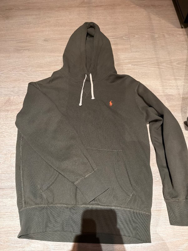 Polo hettupeysa