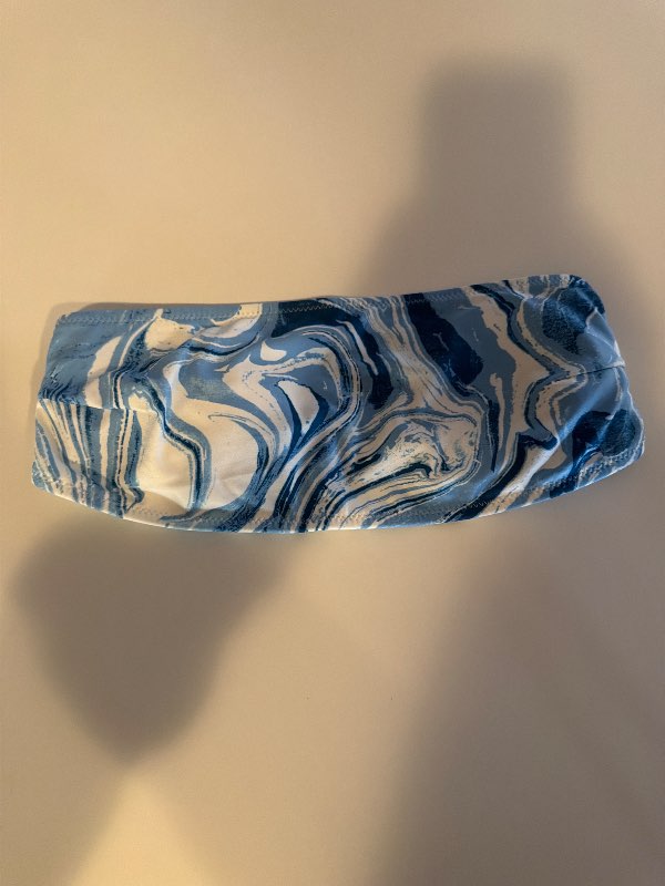 HM bikinítoppur - bláar og hvítur