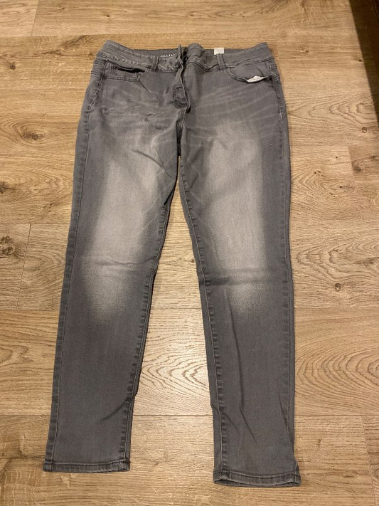 Next gráar gallabuxur