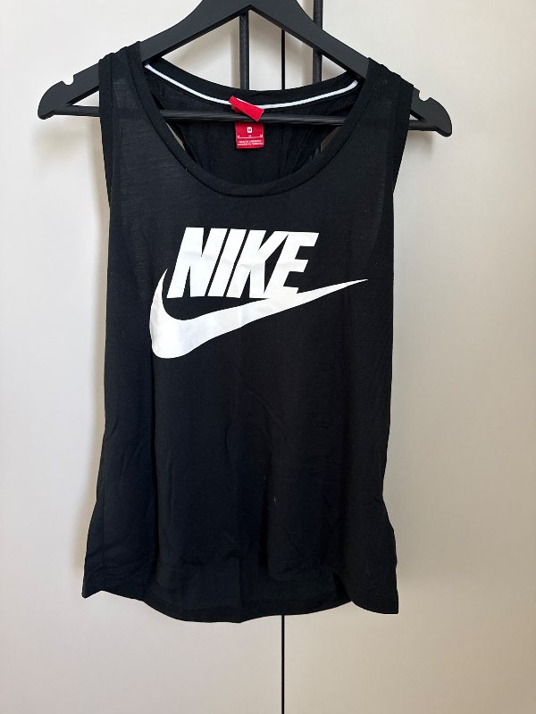 NIKE toppur svartur
