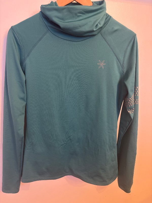 BARA æfingapeysa fyrir útihlaup