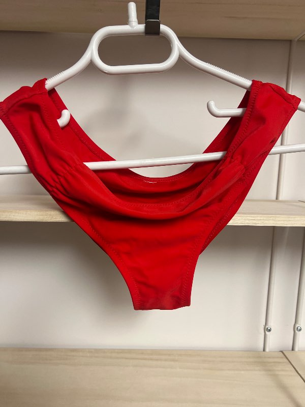 Bikini buxur rauðar