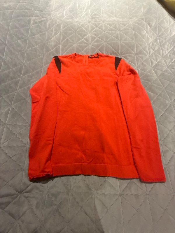 Karen Millen peysa