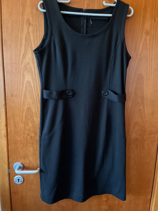 Kjóll svartur Peppercorn st.L