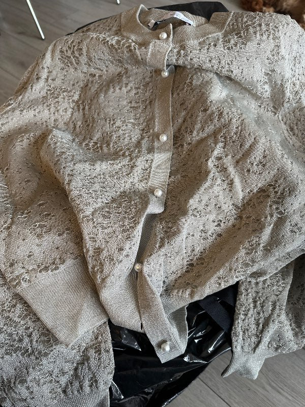 Zara hrá blundi peysa Silfurlitur