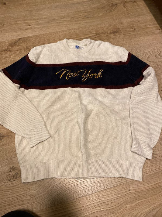 HM new york pjóna peysa