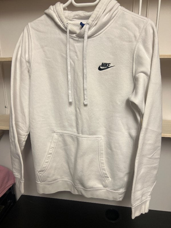 Nike hvít hettupeysa