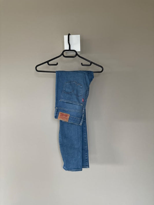 Levis gallabuxur