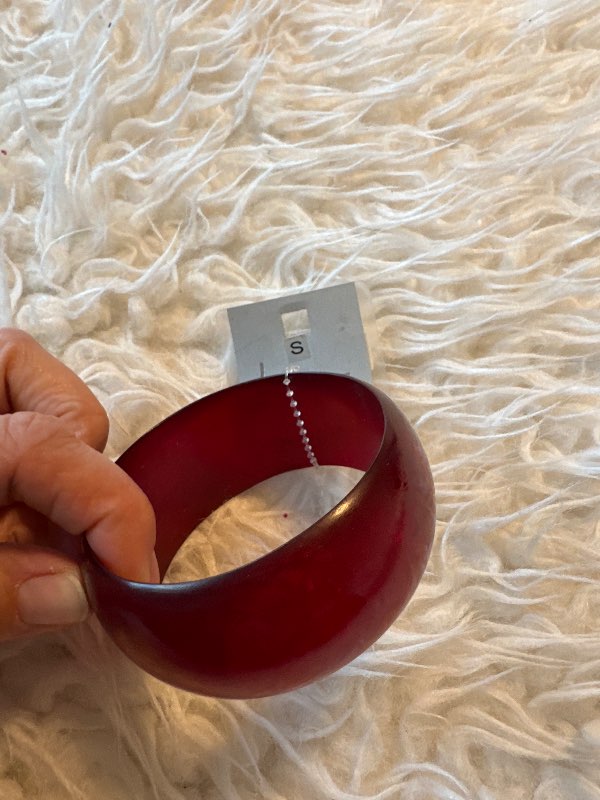 Nýtt armband rautt
