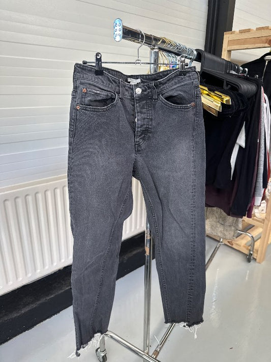 H&amp;M svartar gallabuxur