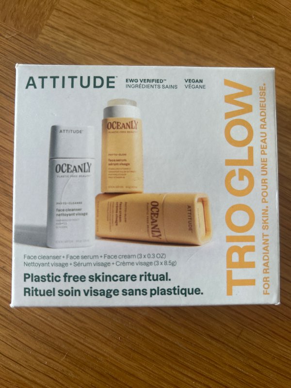 Attitude trio glow