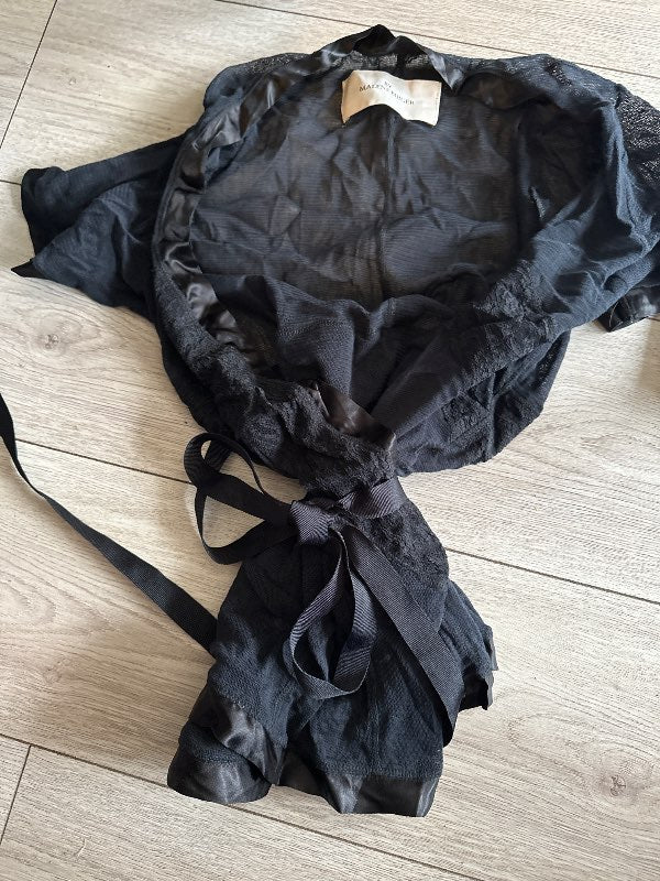 By Marlene Birger blúndu blússa svört