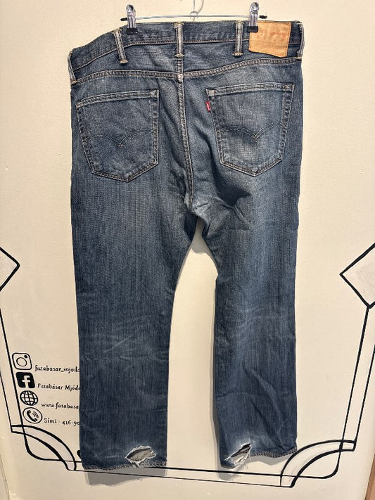 ATH rifnar á skálmum sjá mynd, Vintage levis buxur