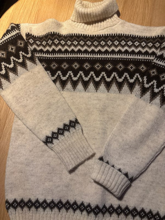 Lopapeysa - rúllukra.