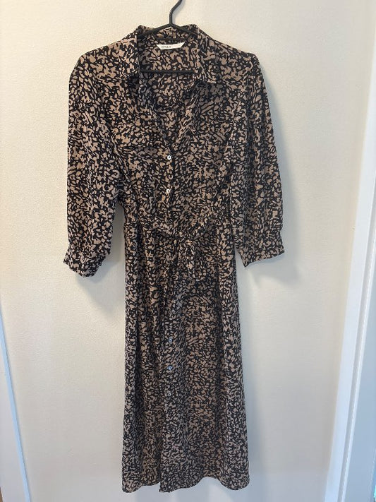 Only black/brown patterned dress