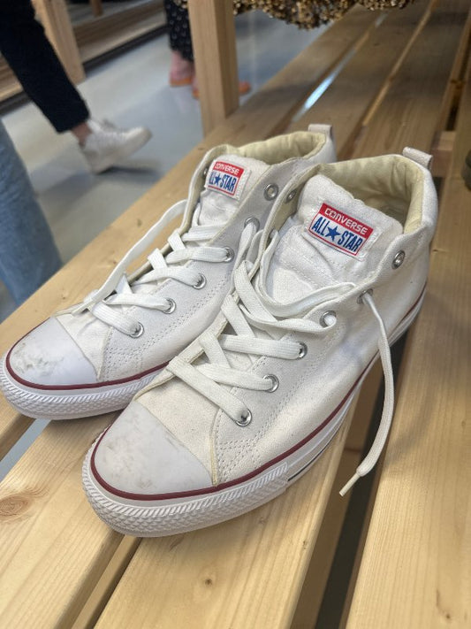 Converse hvítir