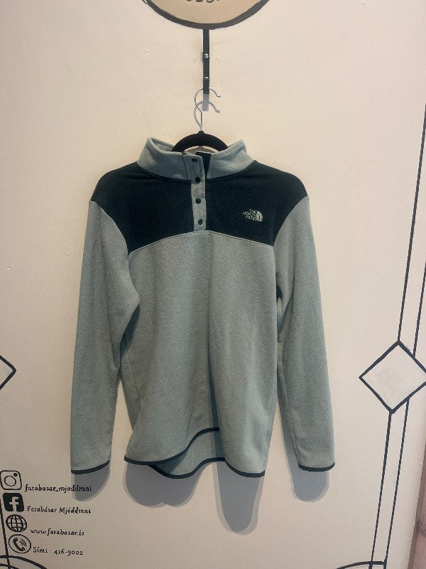 North face peysa